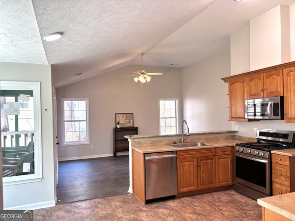 $445,000 | 2790 Dogwood Creek Parkway Northwest, Duluth, GA 30096