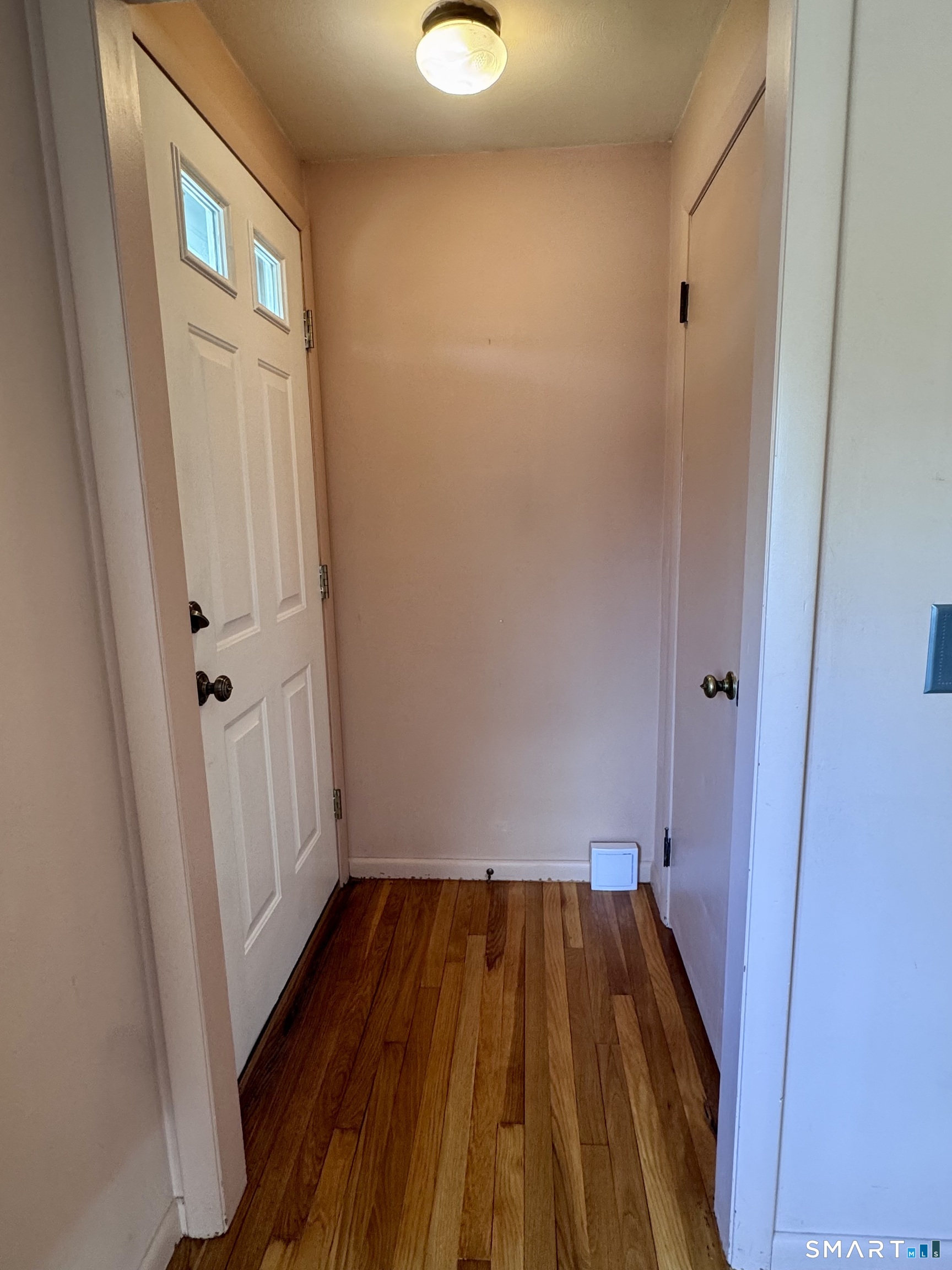 20 Sherwin Lane Windsor Locks, CT 06096 - Photo 10 of 37