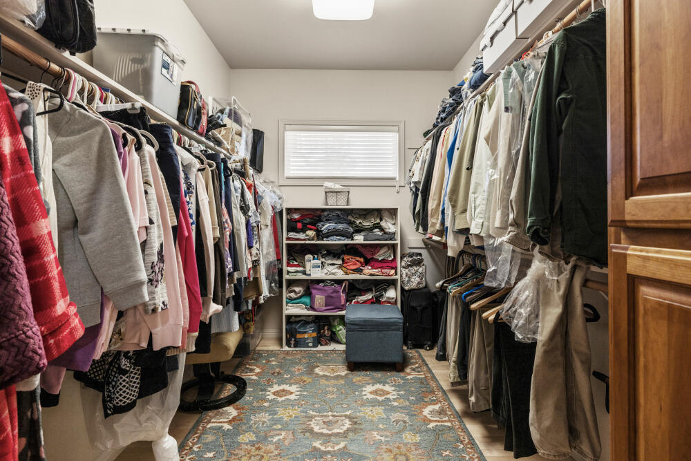 11629 Merganser Road Klamath Falls, OR 97601 - Photo 42 of 50 a view of walk in closet with clothes