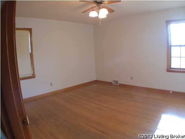 4105 Valley Station Road Louisville, KY 40272 - Photo 9 of 16 Additional Photo