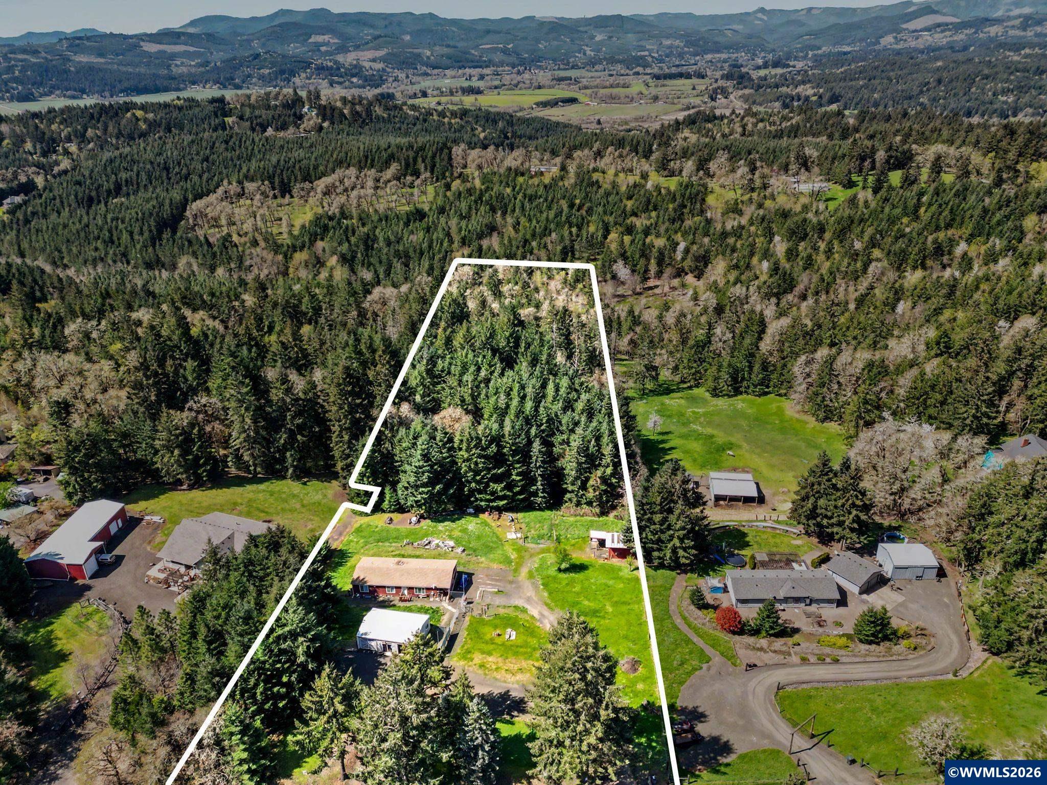 15000 Ferns Corner Road Dallas, OR 97338 - Photo 3 of 36 Gallery Image 3