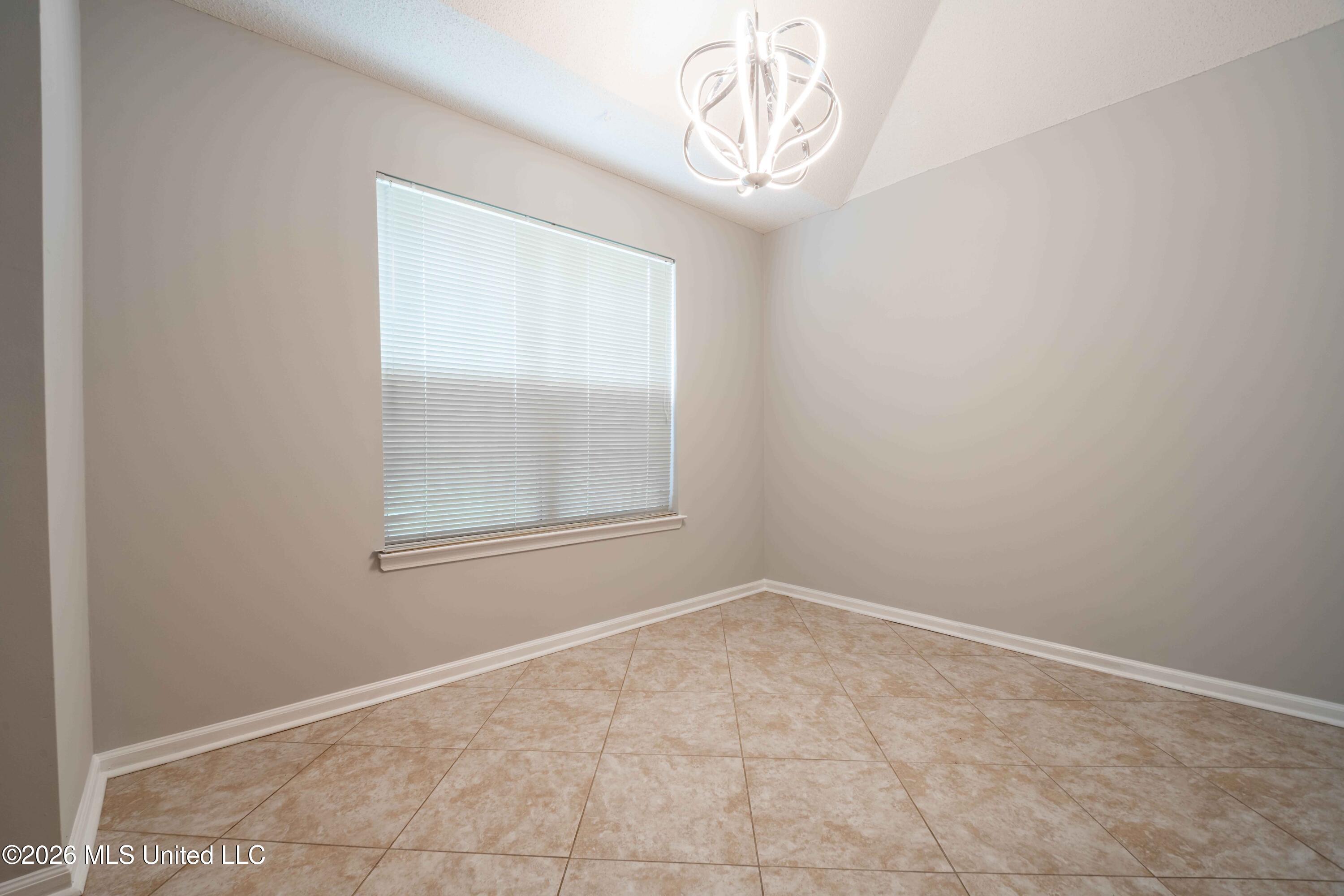 5860 Ridgetop Drive Horn Lake, MS 38637 - Photo 11 of 25 Interior-15