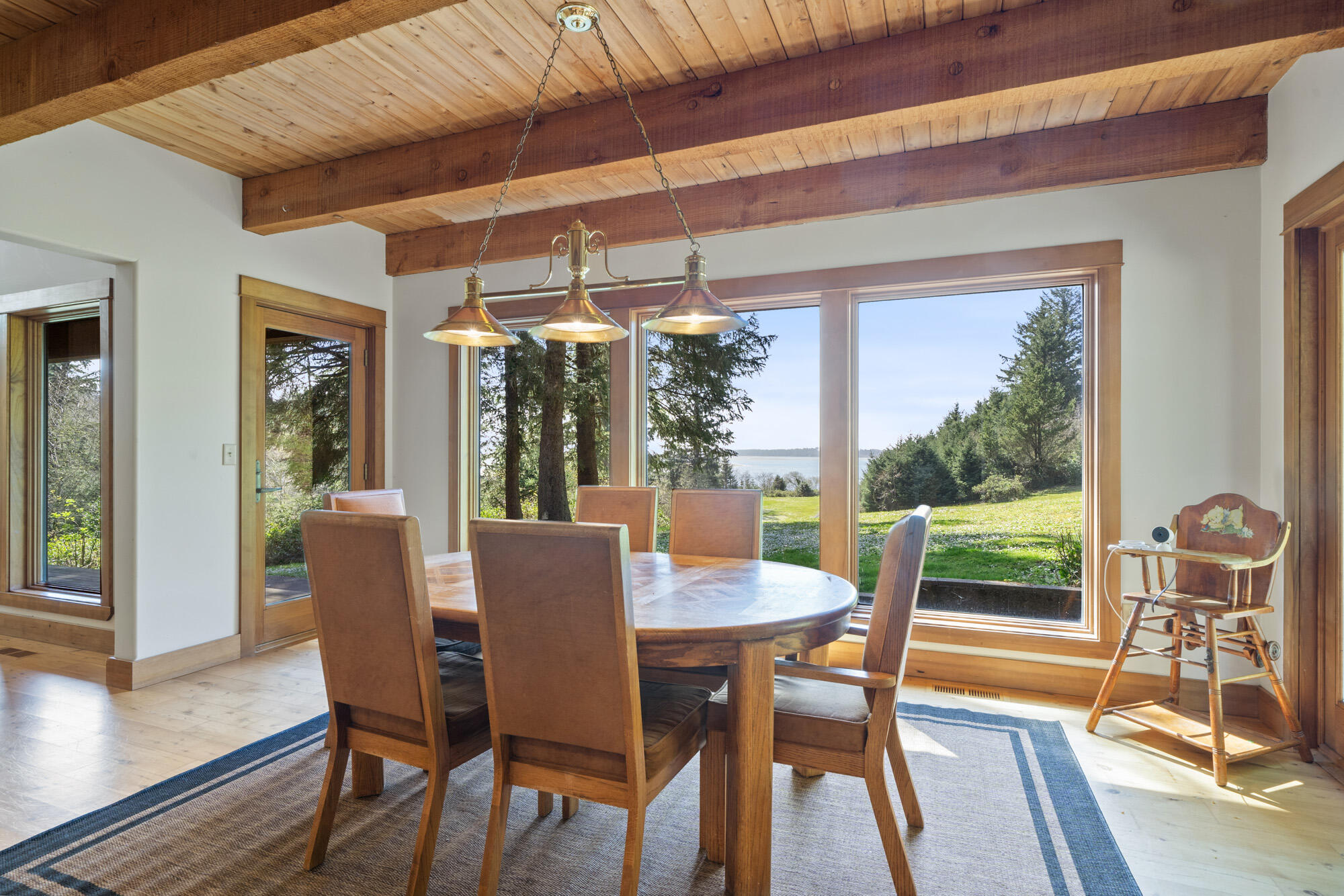 2705 Netarts Bay Road Tillamook, OR 97141 - Photo 21 of 61 Dining Room