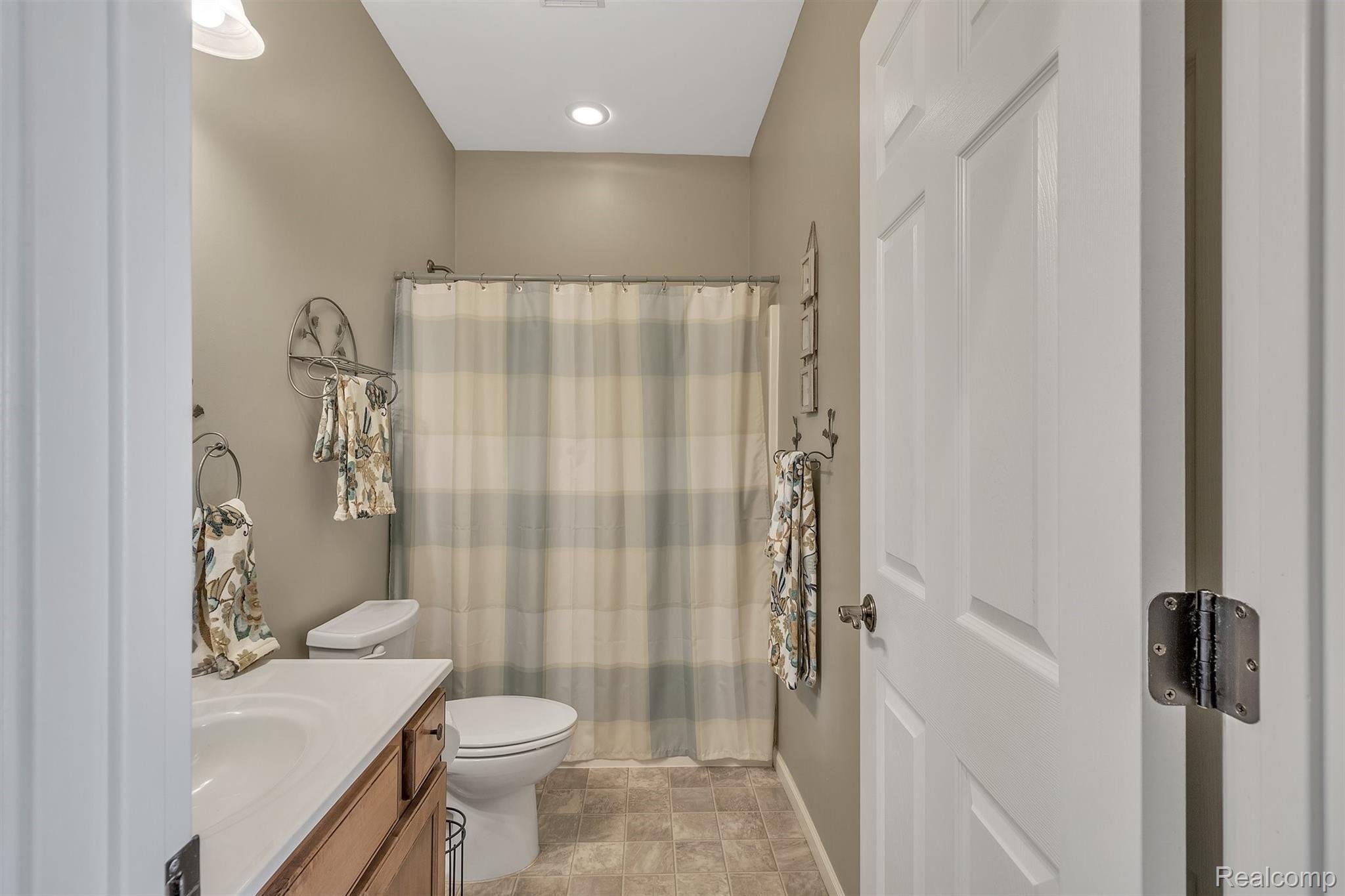 1490 House Road North Webberville, MI 48892 - Photo 29 of 53 29-1490 House Rd N-windowstill-real-estate-photography-29.jpg