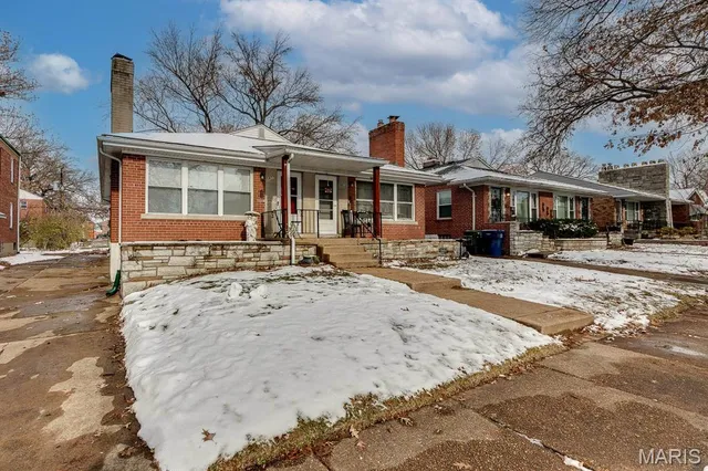 $350,000 | 5875 Robert Avenue, St. Louis, MO 63109