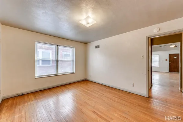 $345,000 | 5875 Robert Avenue, St. Louis, MO 63109