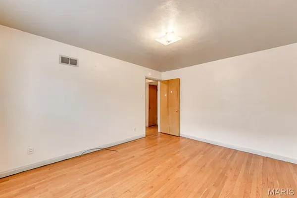 $345,000 | 5875 Robert Avenue, St. Louis, MO 63109