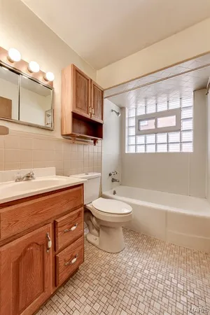 $345,000 | 5875 Robert Avenue, St. Louis, MO 63109