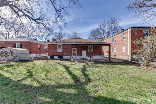 $345,000 | 5875 Robert Avenue, St. Louis, MO 63109
