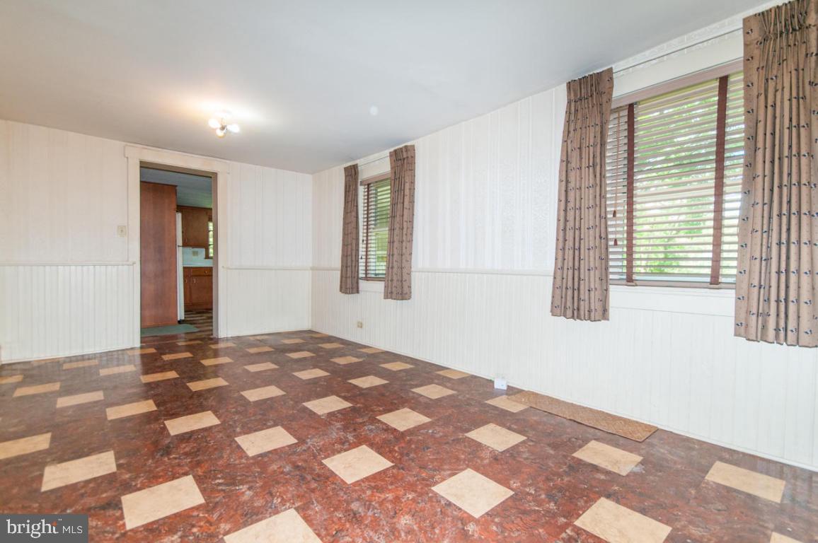 445 Mountain Road Denver, PA 17517 - Photo 6 of 16