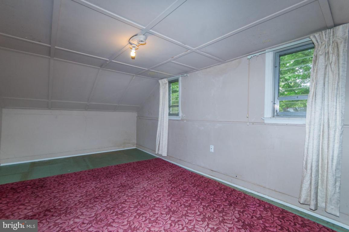 445 Mountain Road Denver, PA 17517 - Photo 7 of 16