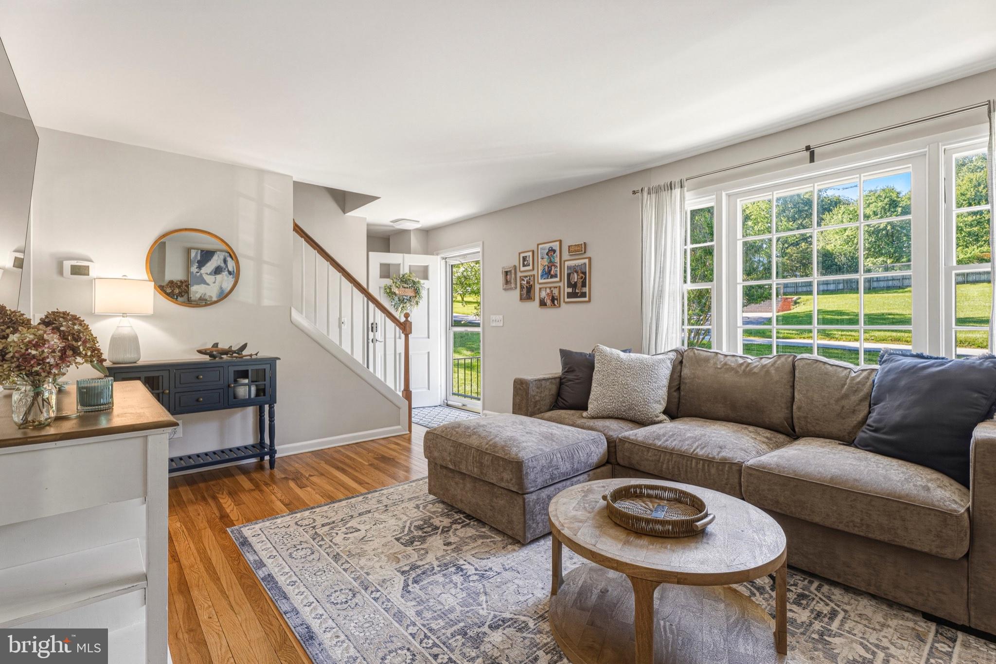 1102 Greenway Road Cockeysville, MD 21030 - Photo 10 of 47 Bright and inviting living space.