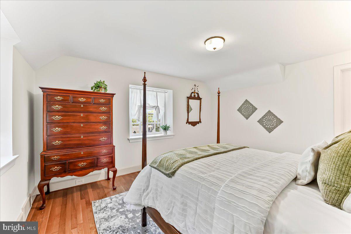 716 Old Gulph Road Bryn Mawr, PA 19010 - Photo 33 of 58