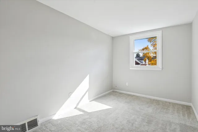 $2,195 | 334 Mary Street, Downingtown, PA 19335