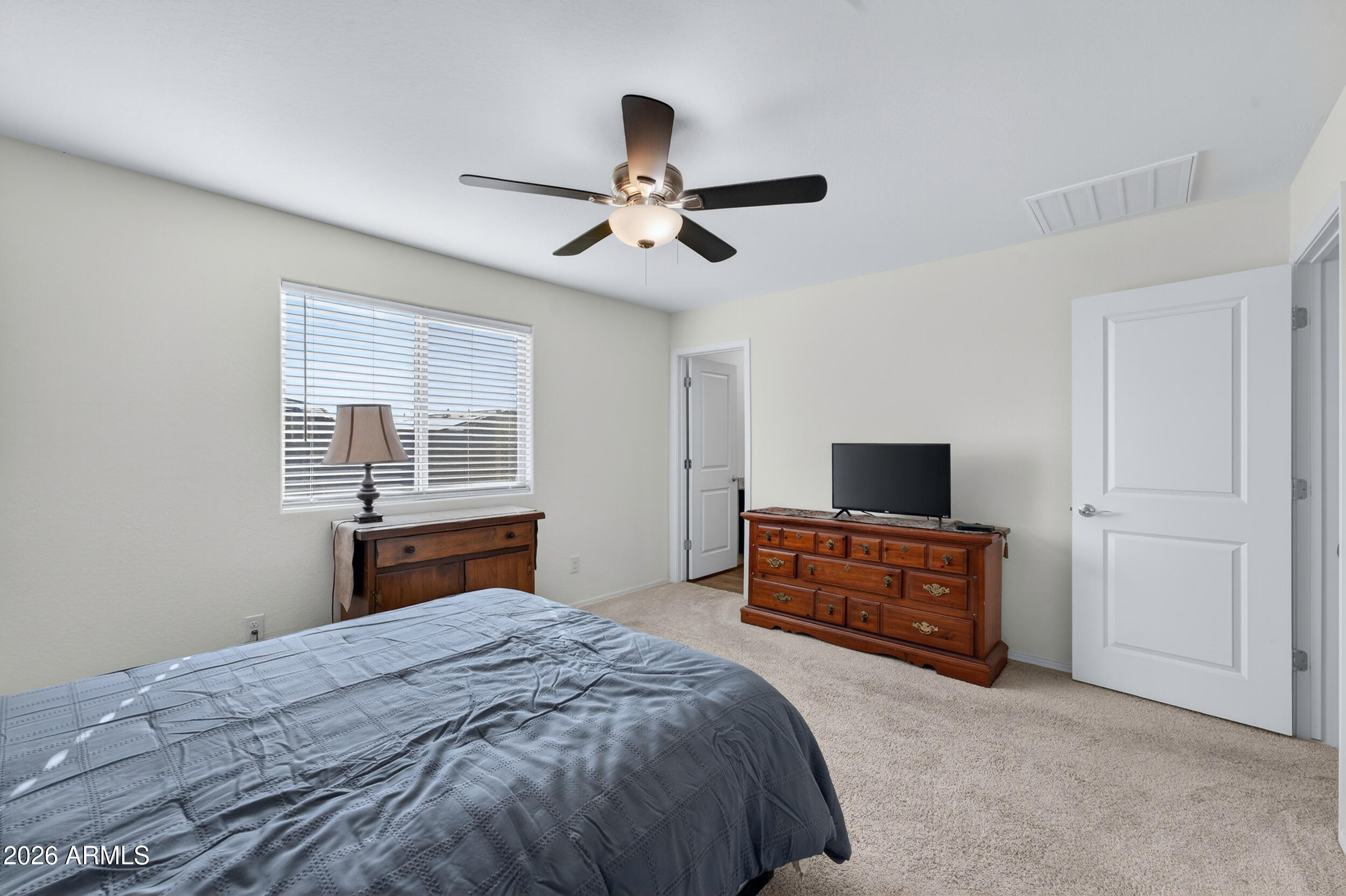 25815 West Coles Road Buckeye, AZ 85326 - Photo 20 of 32 Primary Suite