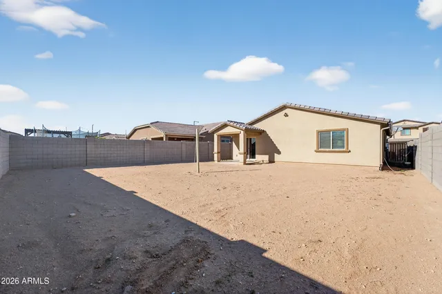 $2,000 | 25815 West Coles Road, Buckeye, AZ 85326