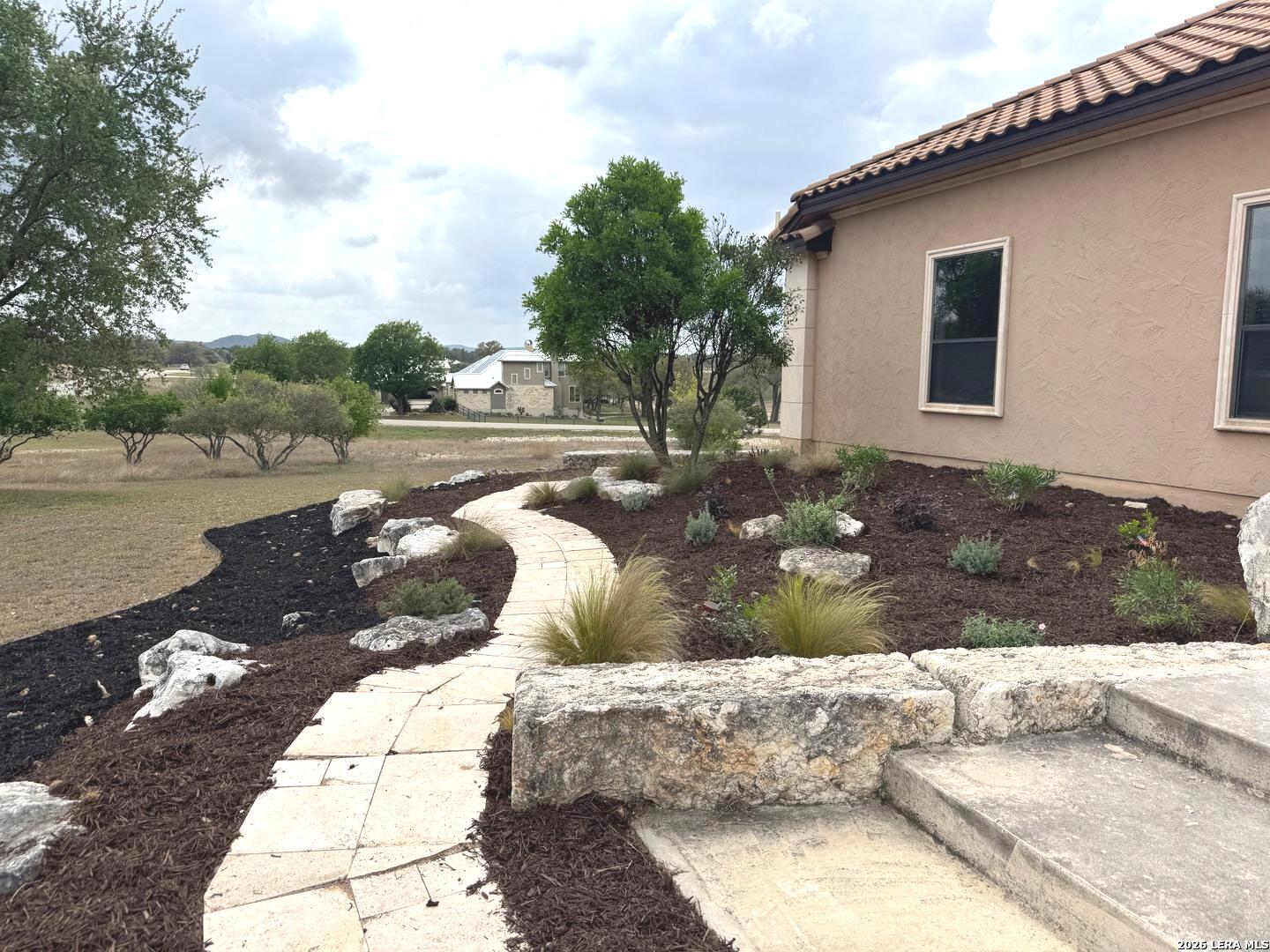 443 Bridlegate Boulevard Bandera, TX 78003 - Photo 8 of 35