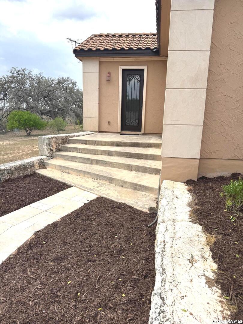 443 Bridlegate Boulevard Bandera, TX 78003 - Photo 9 of 35