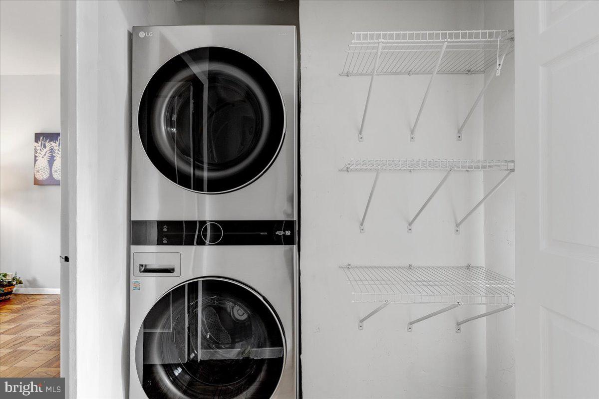 3350 Gunston Road Alexandria, VA 22302 - Photo 25 of 30 Brand new washer/ dryer on top floor in closet
