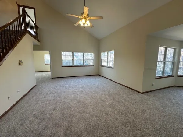 $2,995 | 21220 Silktree Circle, Unit 21220, Plainfield, IL 60544