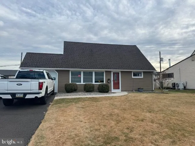 $410,000 | 38 Vicar Lane, Levittown, PA 19054