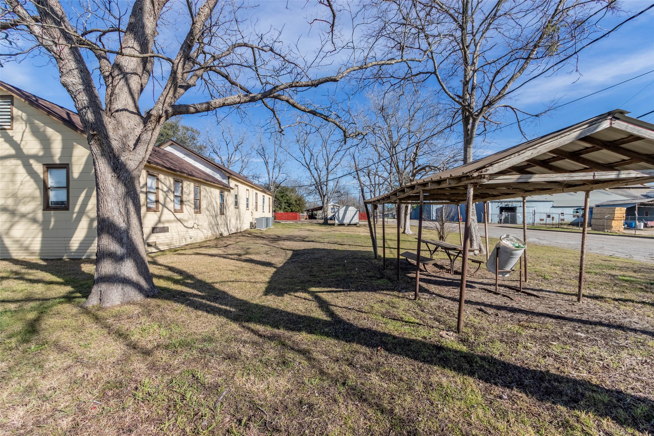 1502 West 9th Street Caldwell, TX 77836 - Photo 11 of 19