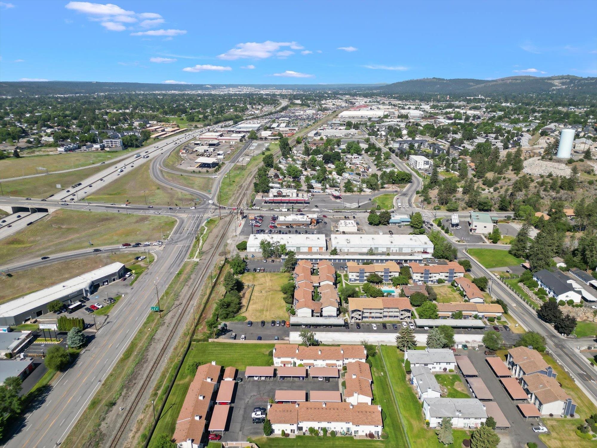 2109 North Houk Road, Unit 4 Spokane Valley, WA 99216 - Photo 24 of 26 Gallery Image 24