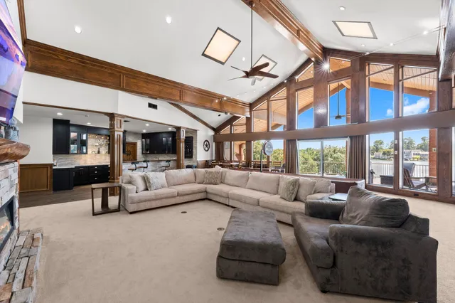 $5,000,000 | 40 La Jolla Circle, Montgomery, TX 77356