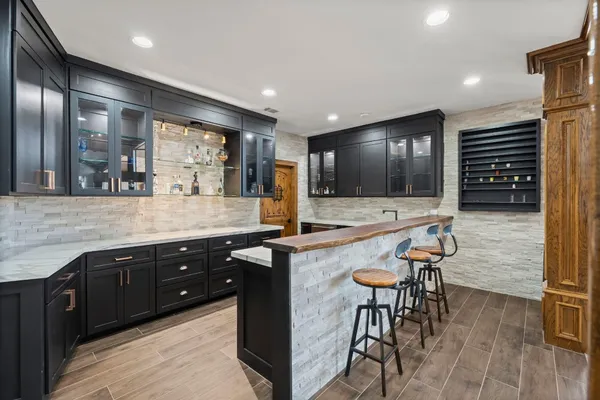 $4,900,000 | 40 La Jolla Circle, Montgomery, TX 77356
