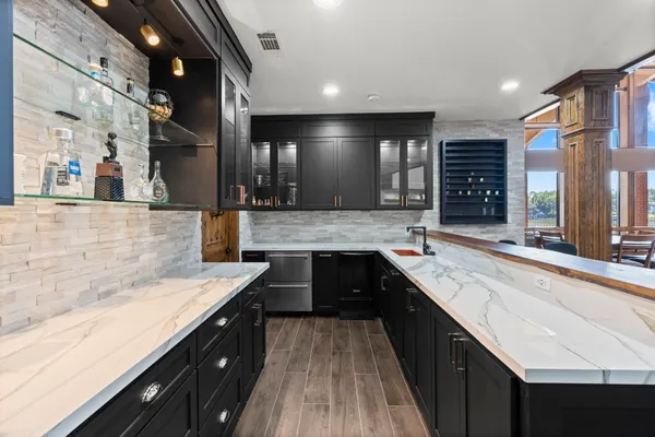 $4,900,000 | 40 La Jolla Circle, Montgomery, TX 77356