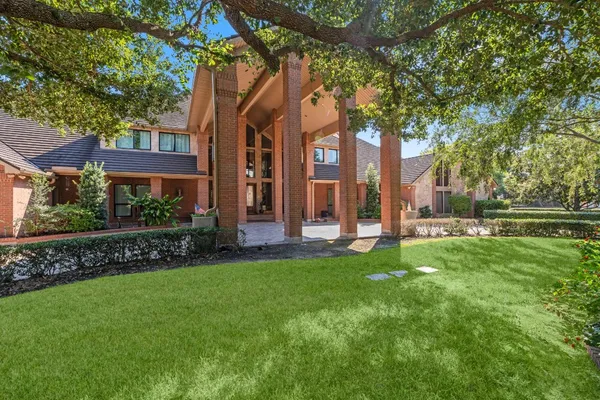 $4,900,000 | 40 La Jolla Circle, Montgomery, TX 77356