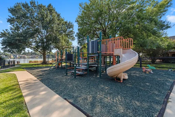 $4,900,000 | 40 La Jolla Circle, Montgomery, TX 77356