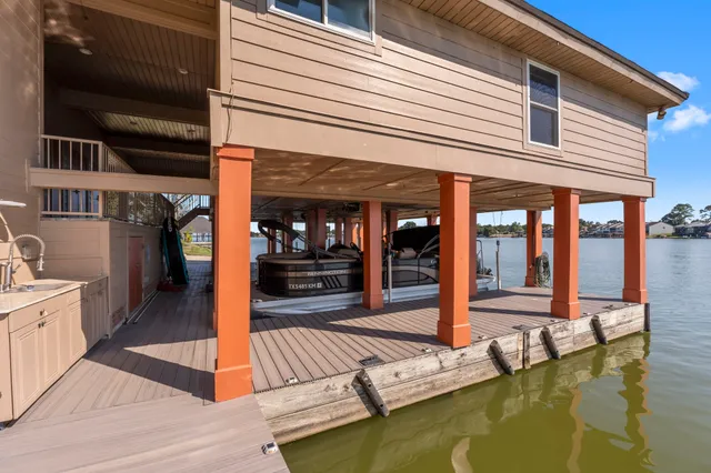 $5,000,000 | 40 La Jolla Circle, Montgomery, TX 77356