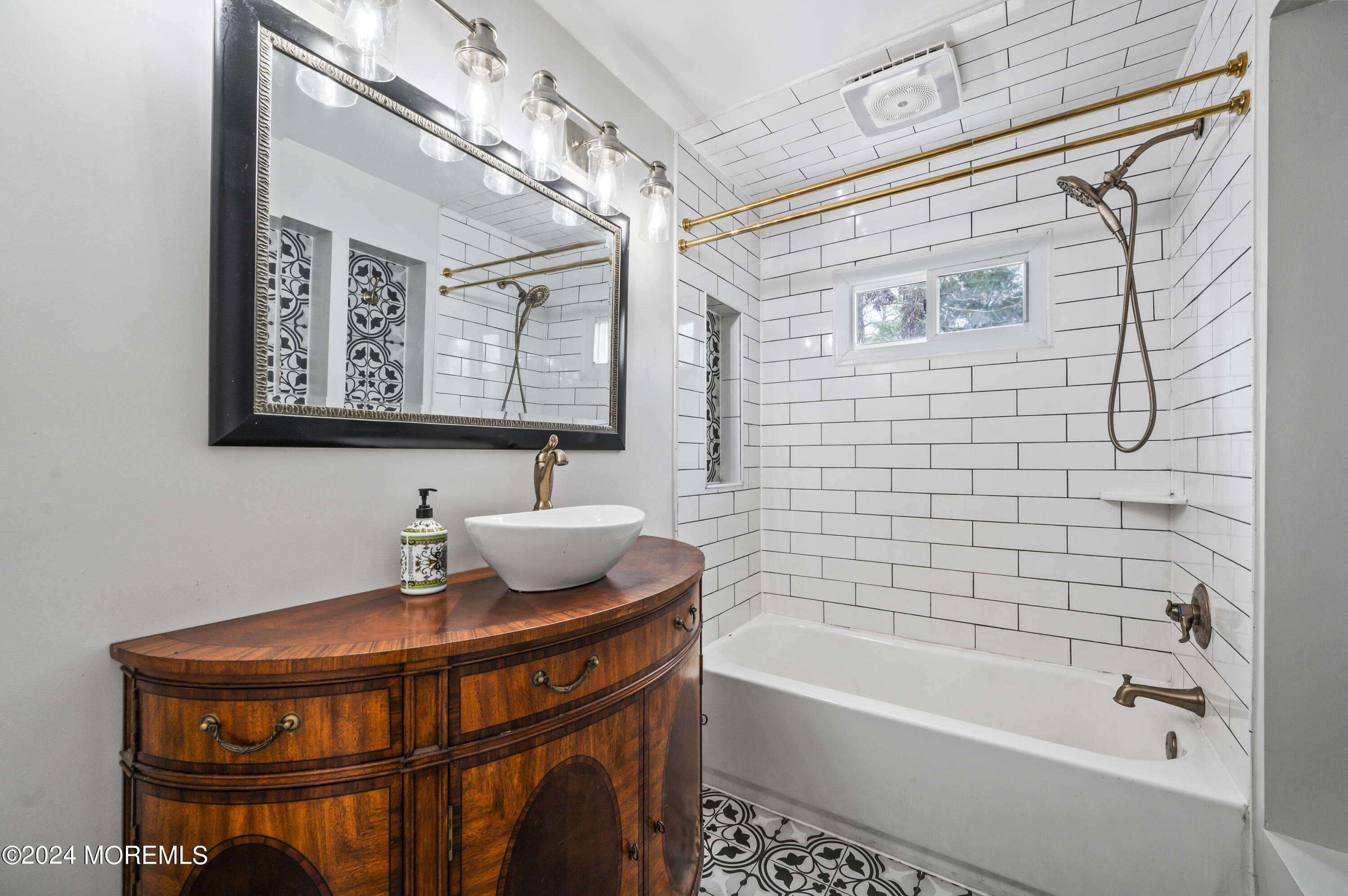 3 Lakeview Drive Howell, NJ 07731 - Photo 13 of 29 Bath 1