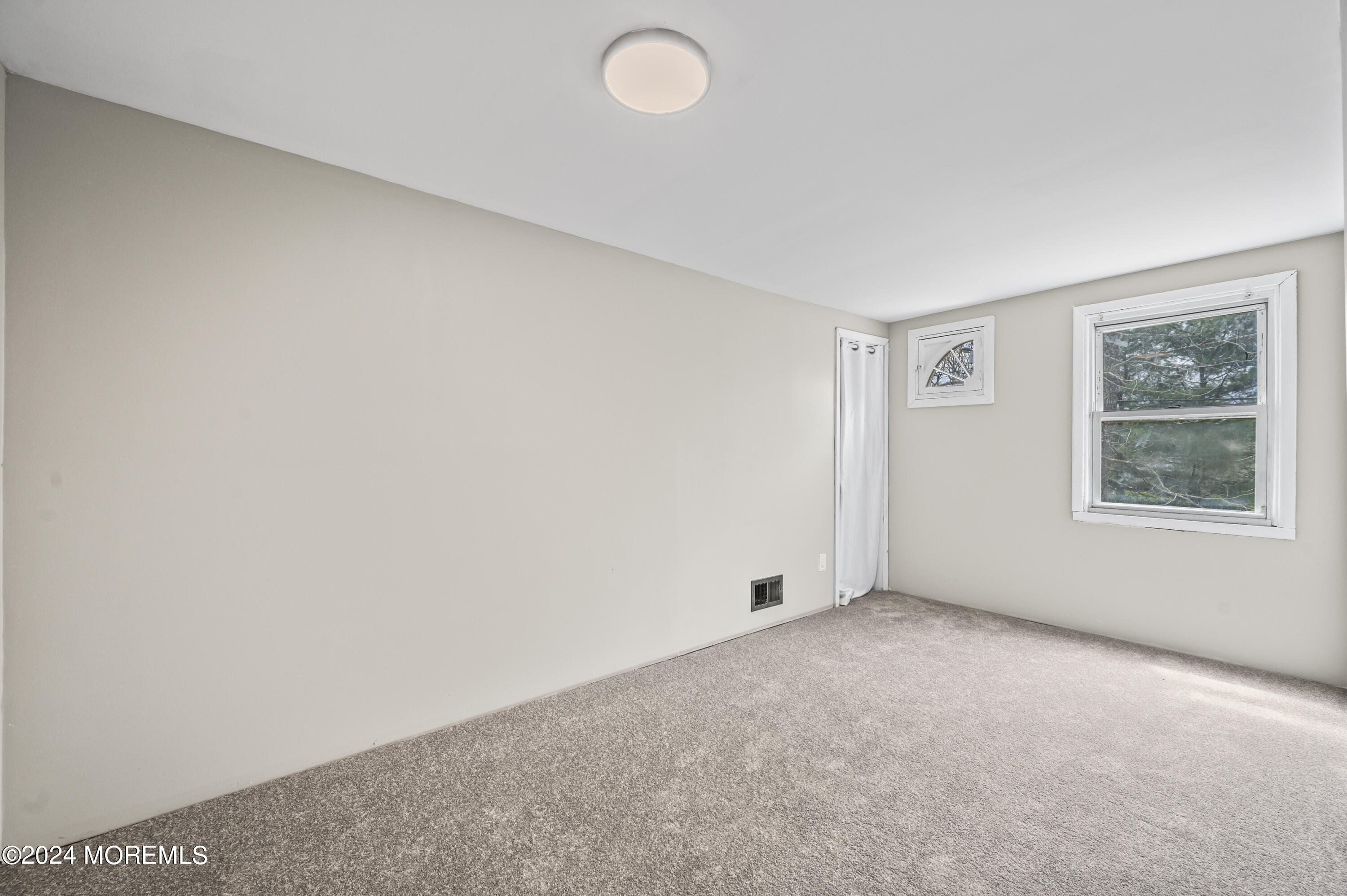 3 Lakeview Drive Howell, NJ 07731 - Photo 19 of 29 Master 2