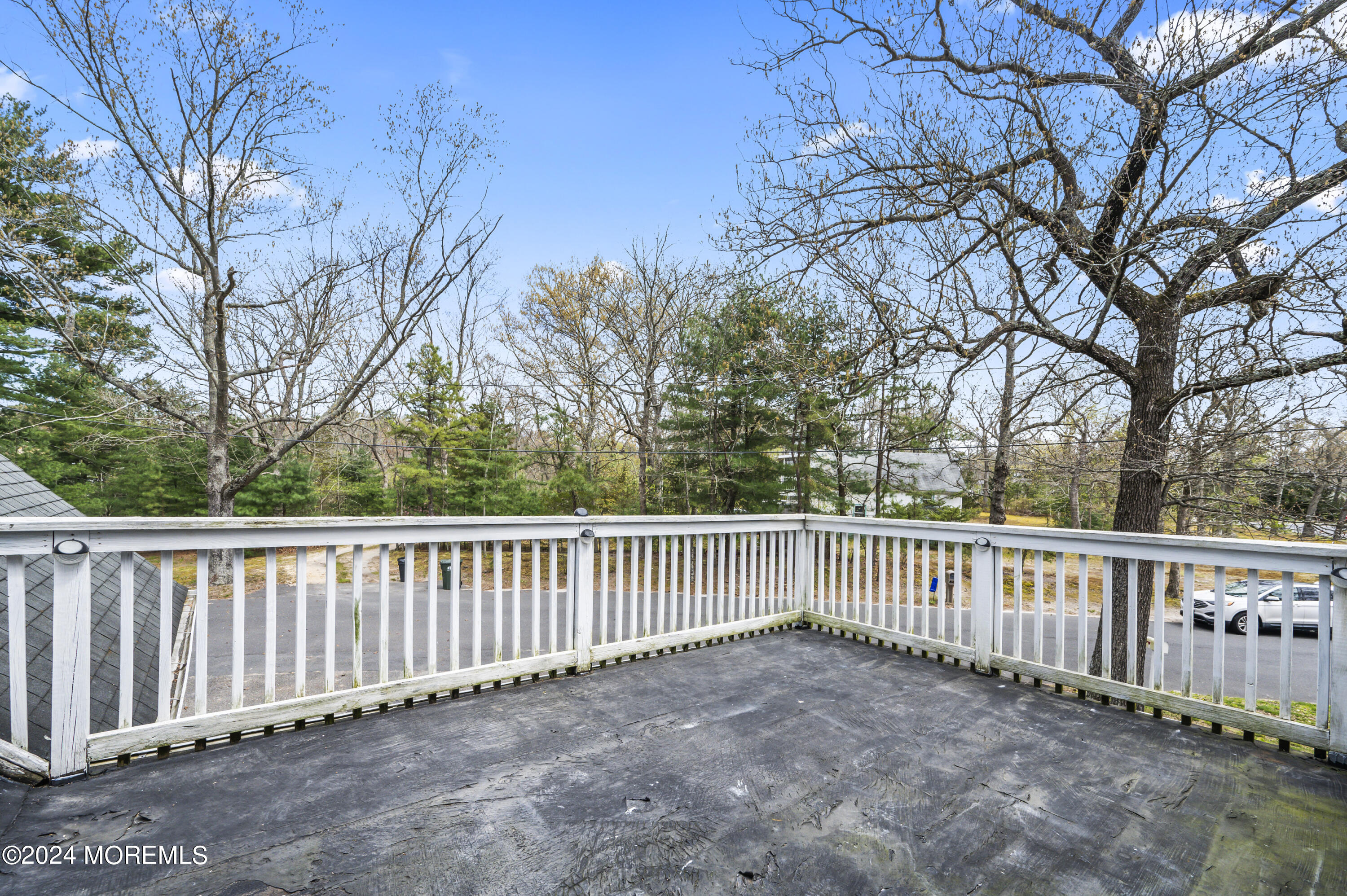 3 Lakeview Drive Howell, NJ 07731 - Photo 23 of 29 Deck