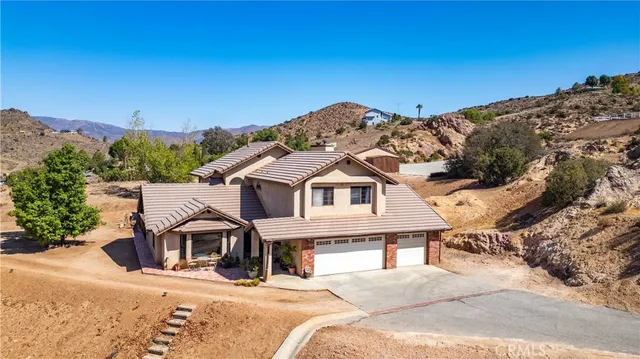 a view of a house with a outdoor space