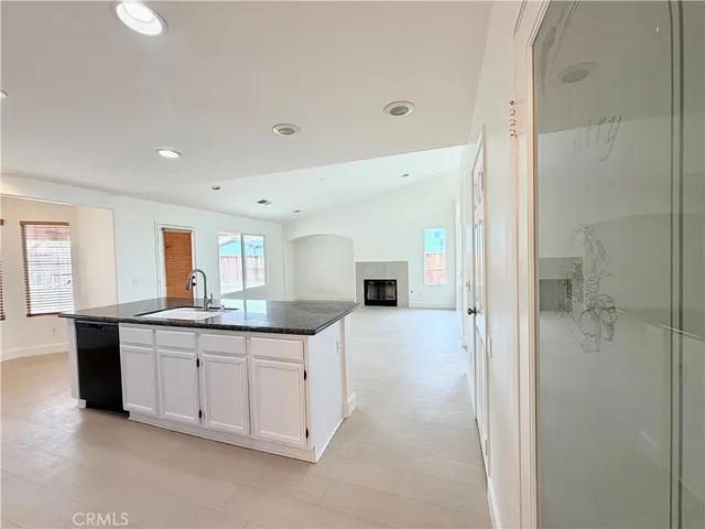 $2,700 | 11849 Amanda Lane, Adelanto, CA 92301