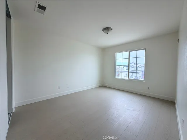 $2,700 | 11849 Amanda Lane, Adelanto, CA 92301