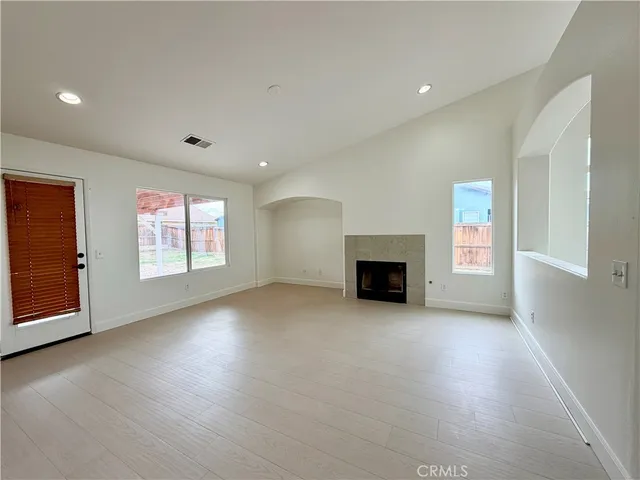 $2,700 | 11849 Amanda Lane, Adelanto, CA 92301