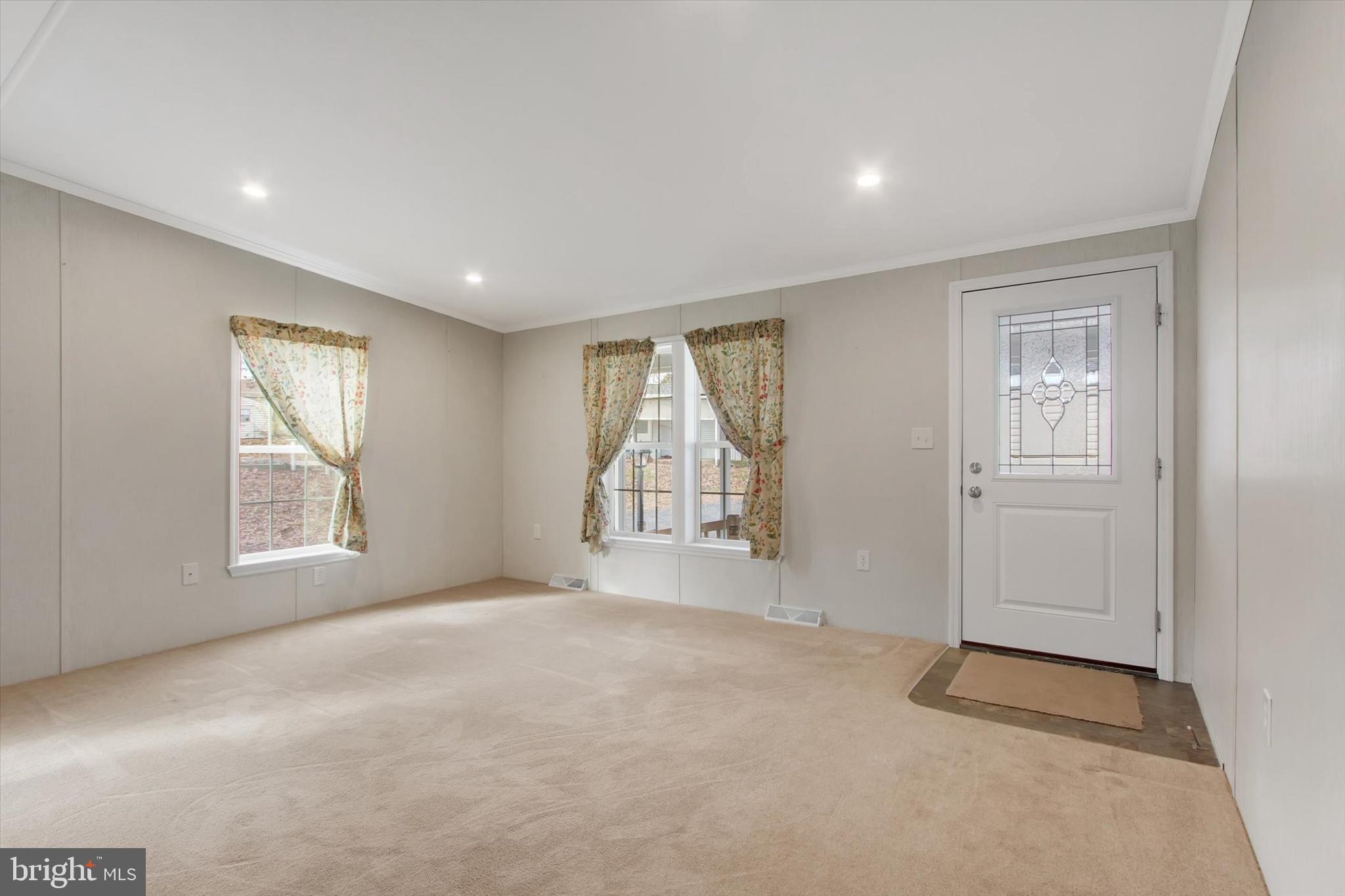 612 Range End Road, Unit 11 Dillsburg, PA 17019 - Photo 5 of 20 Gallery Image 5