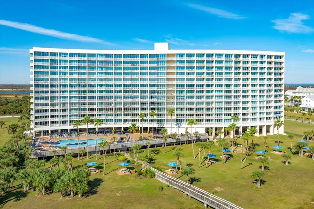 $525,000 | 1401 East Beach Drive, Unit 1114, Galveston, TX 77550