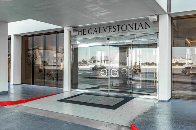 $525,000 | 1401 East Beach Drive, Unit 1114, Galveston, TX 77550