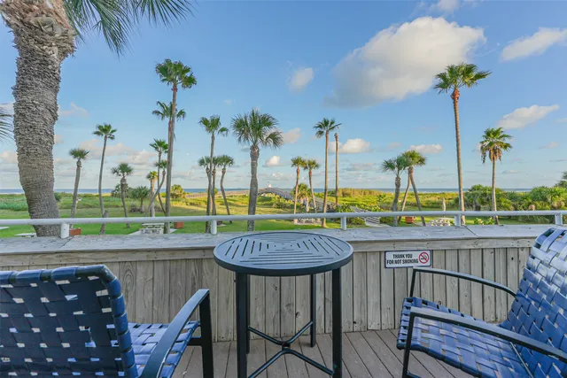$525,000 | 1401 East Beach Drive, Unit 1114, Galveston, TX 77550