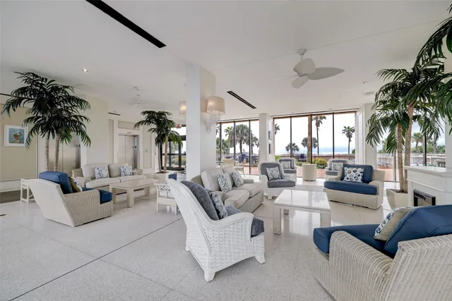 $525,000 | 1401 East Beach Drive, Unit 1114, Galveston, TX 77550