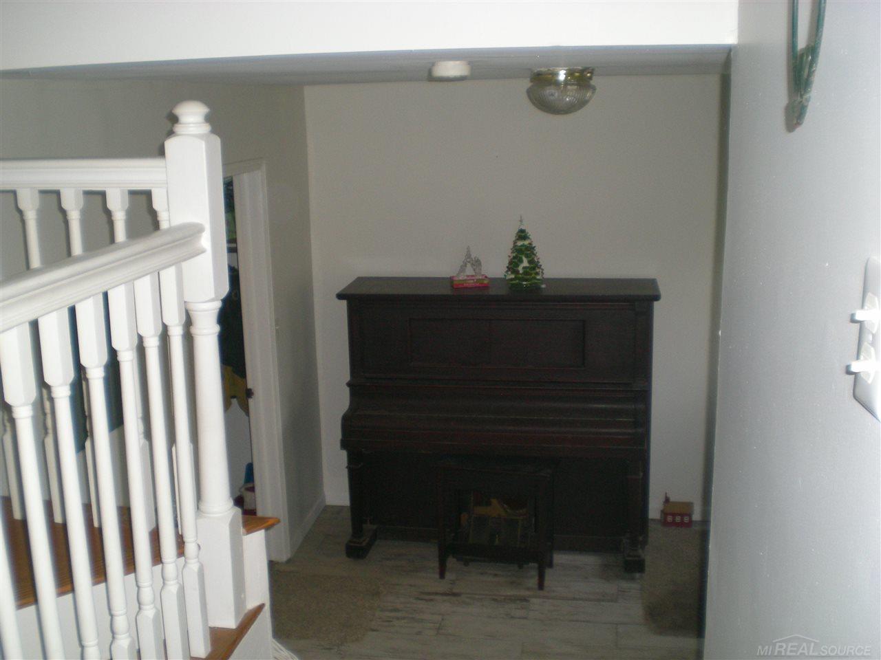 13351 Fisher Road Yale, MI 48097 - Photo 6 of 48 Gallery Image 6