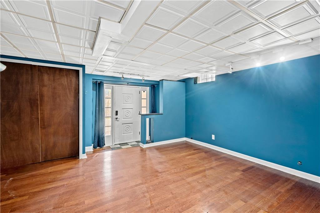 4043 Brandon Road Pittsburgh, PA 15212 - Photo 17 of 22 Gallery Image 17