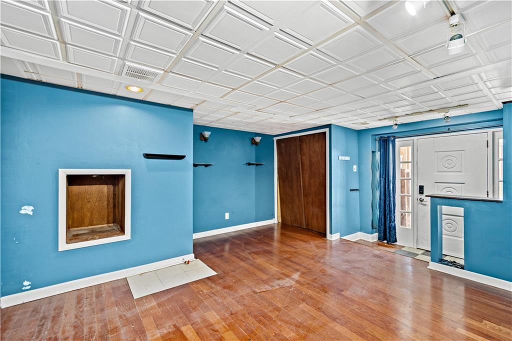 4043 Brandon Road Pittsburgh, PA 15212 - Photo 18 of 22 Gallery Image 18