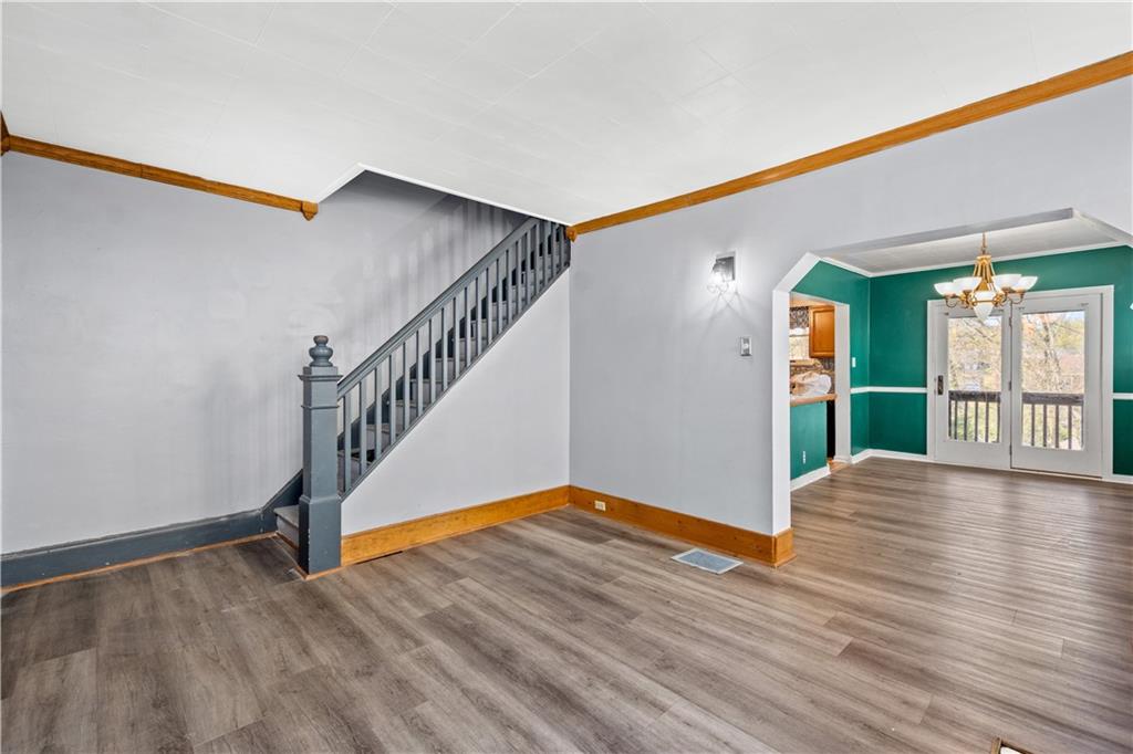 4043 Brandon Road Pittsburgh, PA 15212 - Photo 5 of 22 Gallery Image 5