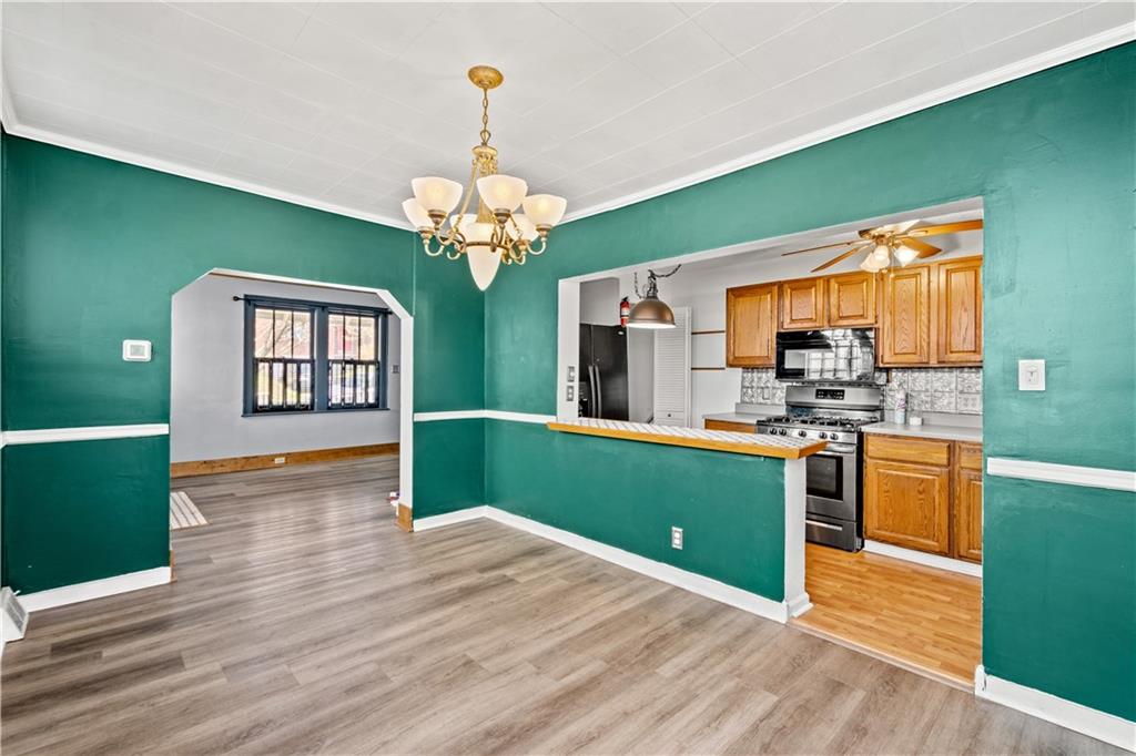4043 Brandon Road Pittsburgh, PA 15212 - Photo 7 of 22 Gallery Image 7